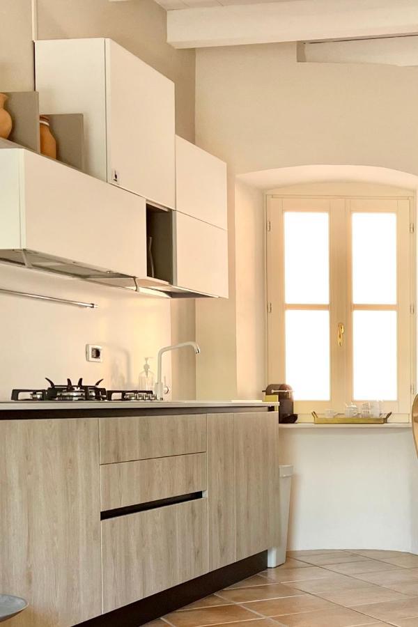 Borgo Dei Sogni Appartement San Felice del Benaco Buitenkant foto
