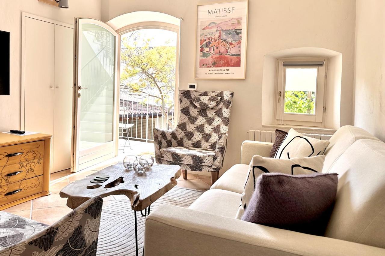 Borgo Dei Sogni Appartement San Felice del Benaco Buitenkant foto